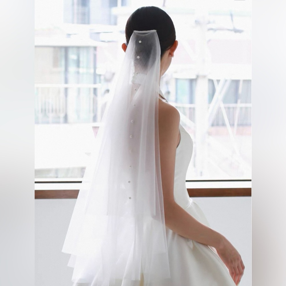 Two-Tier Short Pearl Wedding Veil